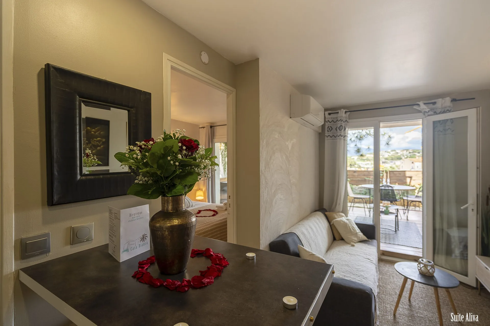 Aliva Suite, interior