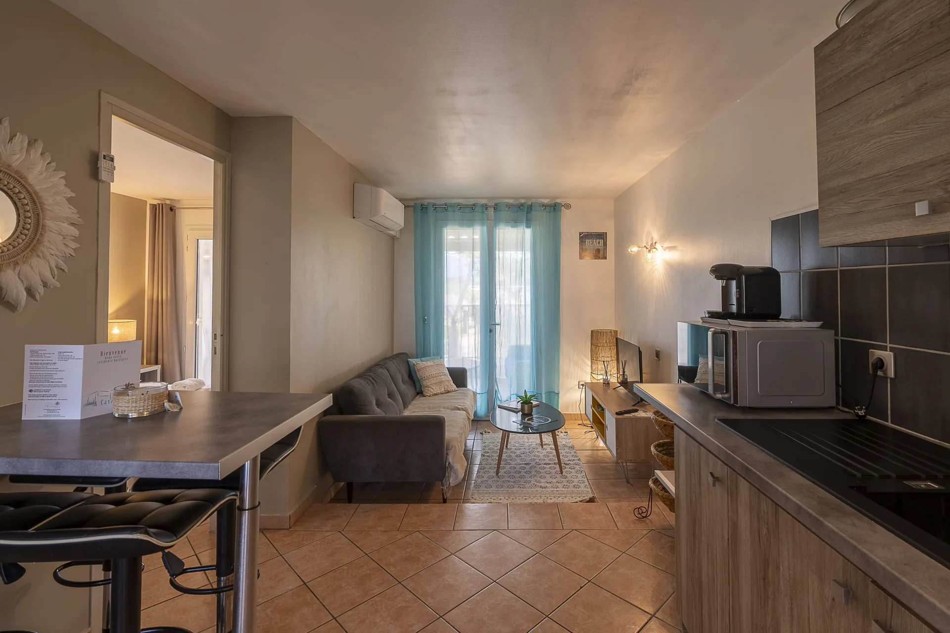Valinco Suite, interior